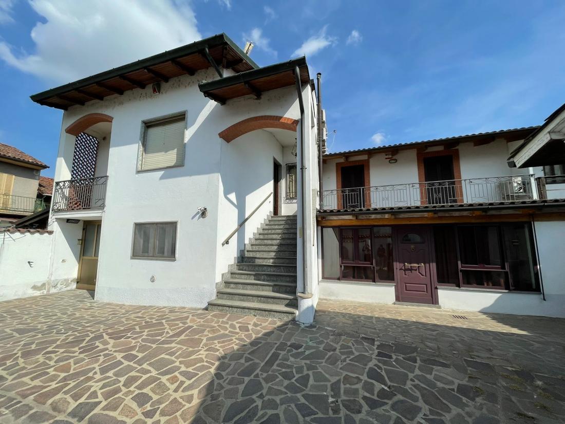 Palestro